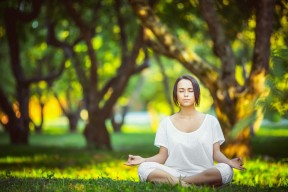 开云体育登入-西甲神级扑救：门将的关键救球令人喝彩，西甲门将号码规定