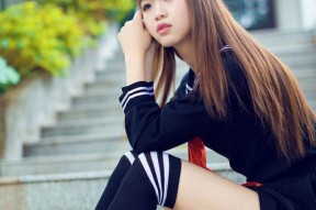 开云esports-“校园足球比赛亮点纷呈,青少年展现多样才华”,校园足球竞赛